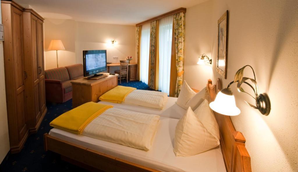 Hotel Hammerwirt - Forellenhof Untertauern Exterior photo